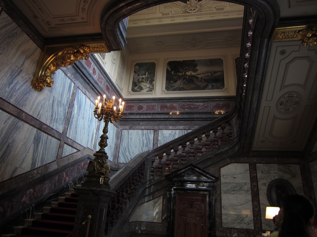 Imperial Staircase, Ground Level